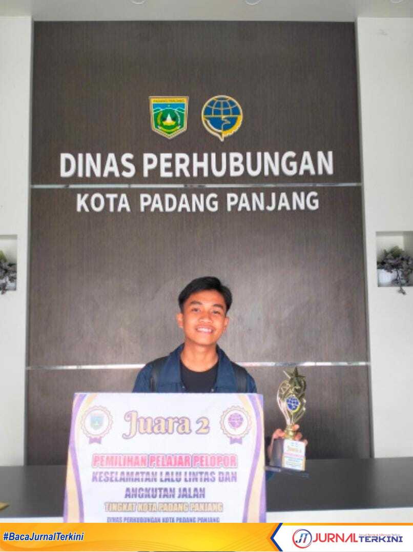 Idlan Naufal Alif Raih Juara 2 pada Lomba Pelopor Keselamatan Lalu Lintas Tingkat Kota Padang Panjang.