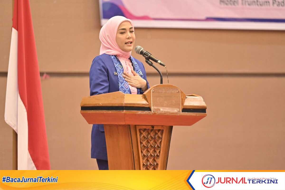 BKOW Sumbar Gelar Rakor, Perkuat Peran Perempuan dalam Pembangunan. (Foto Adpim Sumbar).