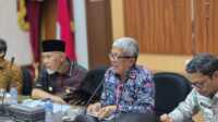 Pertemuan Pemprov Sumbar dengan perwakilan pengembang energi hijau di Sumbar yang berlangsung di ruang rapat Istana Gubernuran, Jum'at (8/8/2025). (Foto Adpim Sumbar).