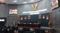 Rapat Paripurna DPRD Padang Mendengarkan Pidato Kenegaraan Presiden RI dalam rangka Peringatan HUT ke-80 Kemerdekaan RI. (Foto Kominfo Padang).