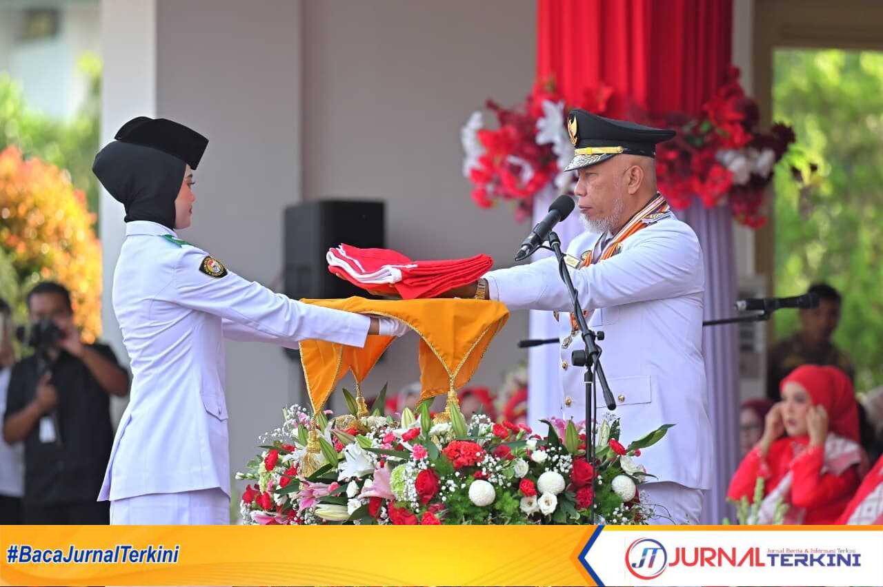 Upacara Peringatan HUT ke-80 RI tingkat Prov Sumbar, Minggu (17/08/2025). (Foto Adpim Sumbar).