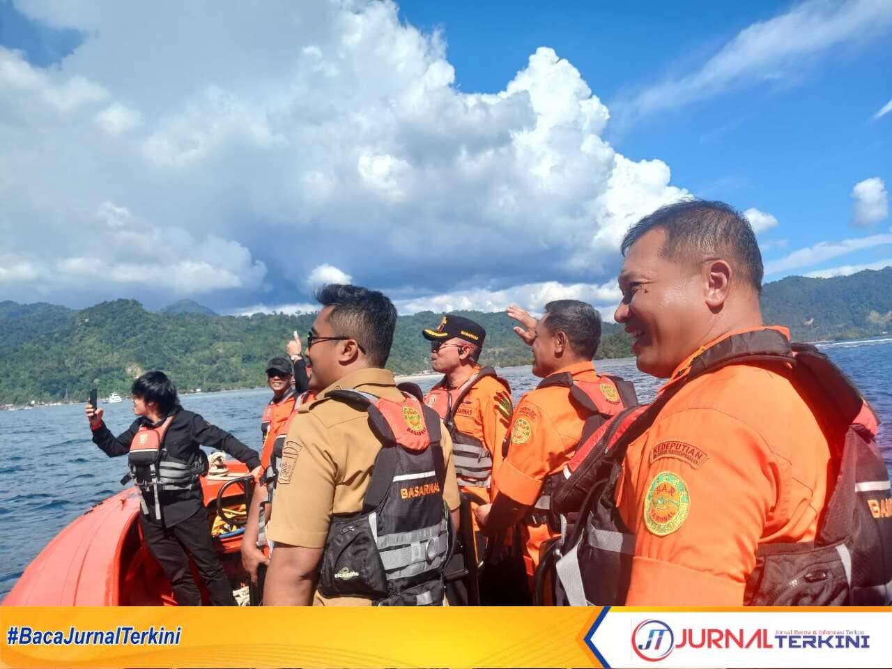 IMG-20250826-WA0035 Latihan Gabungan Kesiapsiagaan Kecelakaan Kapal di Dermaga Bungus, Kota Padang, Selasa (26/8/2025). (Foto Adpim Sumbar).
