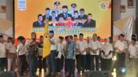 Pengurus IKTD Sumbar 2025-2029 resmi dilantik di Gedung Bagindo Aziz Chan Youth Center, Minggu (21/9/2025). (Foto Kominfo Padang).