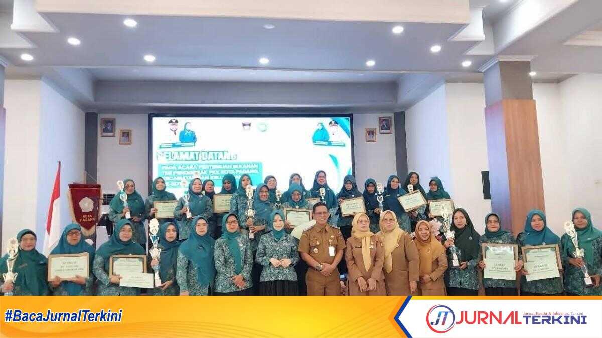 Pertemuan bulanan PKK Kota Padang pada Selasa (30/09/2025). (Foto Kominfo Padang).