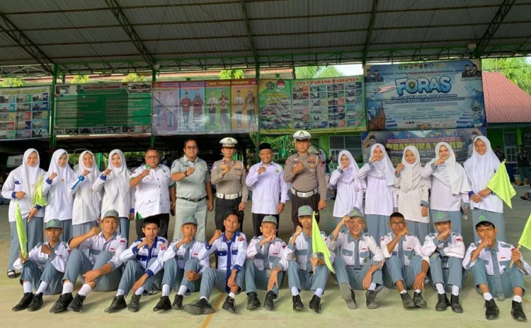Jasa Raharja sosialisasikan keselamatan berlalulintas lintas di MAN 1 Padang Pariaman (Dok ist).