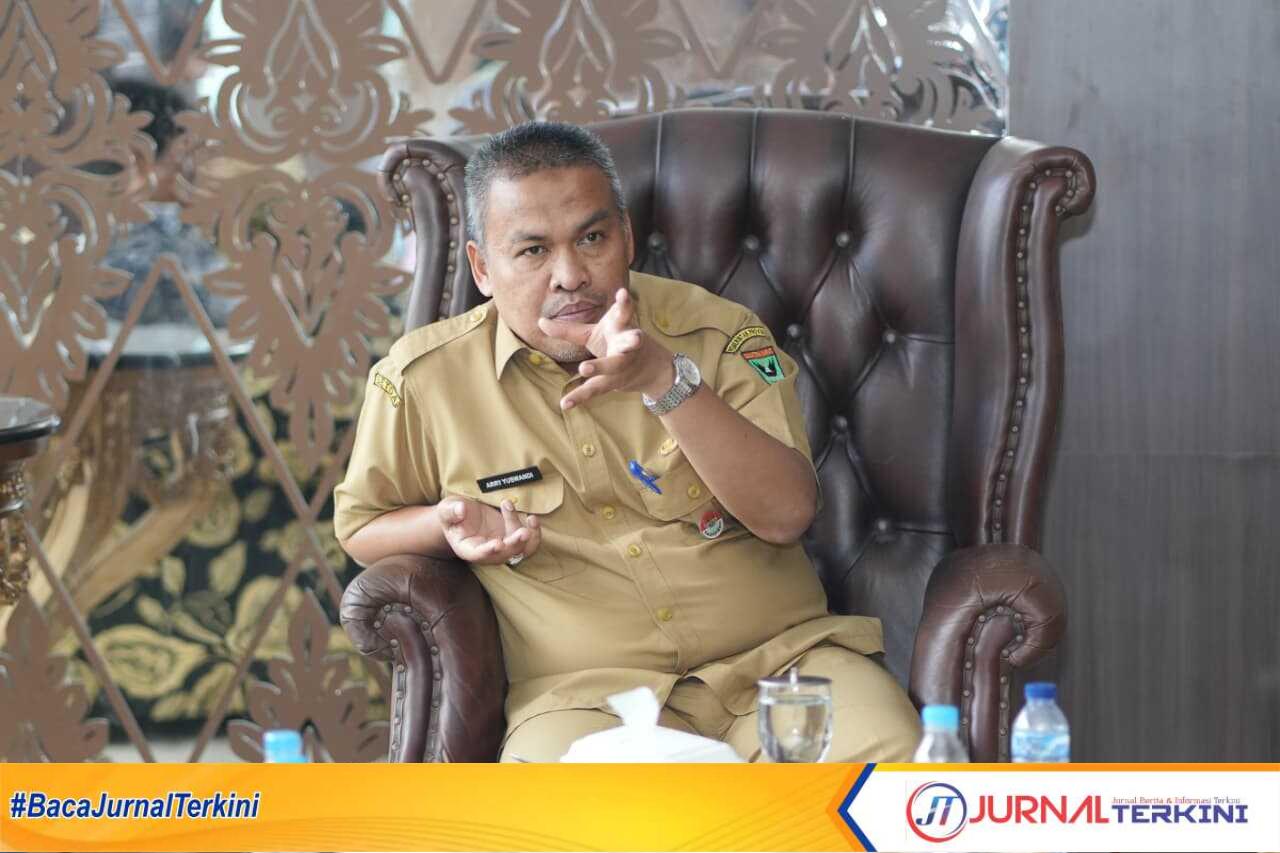 Sekdaprov Sumbar Arry Yuswandi. (Foto Adpim Sumbar).