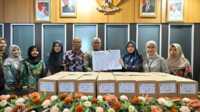 Biro Adpim Serahkan 55 Box Arsip Inaktif ke Biro Umum pada Kamis (4/9/2025) (Foto Adpim Sumbar).