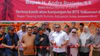 IMG-20250907-WA0120 Bupati Solok Bersama Anggota DPR RI Andre Rosiade Resmikan BTS di Nagari Sumiso. (Foto DiskominfokabSolok).