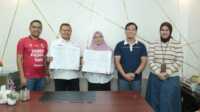 IMG-20250911-WA0009 Kegiatan sertijab Kabiro Adpim Setdaprov Sumbar antara Mursalim dengan Pelaksana Tugas (Plt) Kepala Biro Adpim yang baru, Dirse Novera. (Foto Adpim Sumbar).