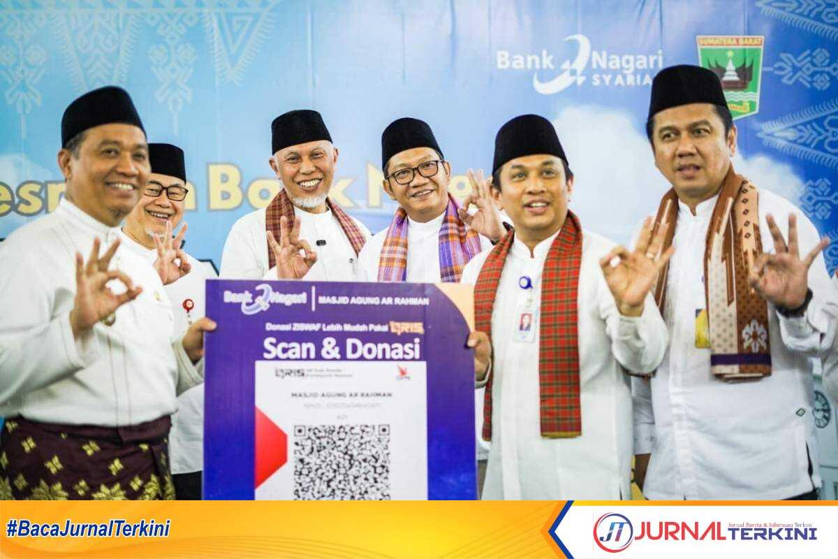 Peresmikan Kantor Fungsional (KF) Syariah PT Bank Nagari di Kota Pekanbaru, Jumat (12/9/2025). (Foto Adpim Sumbar).