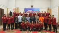 Ket Foto: Mewakili Bupati Inhil H Herman Kepala Dinas Pariwisata, Pemuda, Olahraga dan Kebudayaan (Parporabud) Inhil, Qudri Rama Putra. Menghadiri langsung pelantikan GenPI, kamis (18/9/2025)