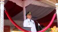 Ket Foto: Bupati Inhil H Herman Menghimbau Jelang Hari Kesaktian Pancasila 2025 seluruh elemen pemerintahan dan swasta di wilayahnya untuk mengibarkan bendera Merah Putih setengah tiang pada Selasa, 30 September 2025.