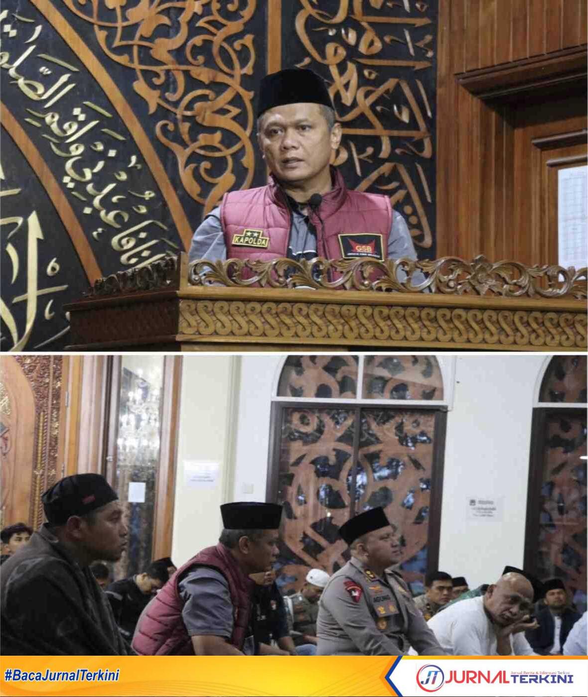 Kapolda Sumbar, Kapolres Solok saat lanksakan sholat ubuh berjamaah bersama masyarakat di Masjid Ummi Alahan Panjang. (Dok ist).