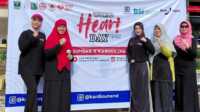 Peringatan World Heart Day (WHD) Tingkat Prov Sumbar 2025, di halaman Kantor Gubernur Sumbar, Minggu (28/9/2025). (Foto Kominfo Padang).