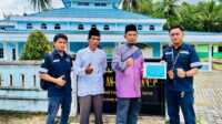 pt timah bantu masjid di Kundur PT Timah Tbk menyalurkan bantuan untuk Masjid Nurul Janah di Desa Kundur, Kecamatan Kundur Barat, Kabupaten Karimun, Kepulauan Riau. (Timah)