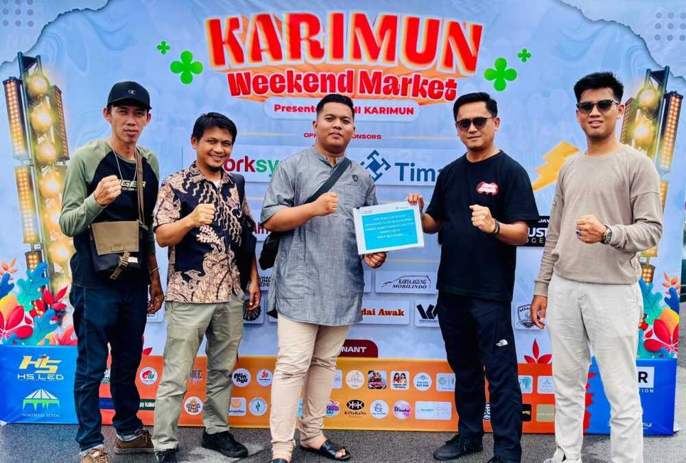 PT Timah Tbk ambil bagian dalam acara Karimun Weekend Market yang berlangsung pada 19-21 September 2025 di Bandara Raja Haji Abdullah Karimun. (Timah)