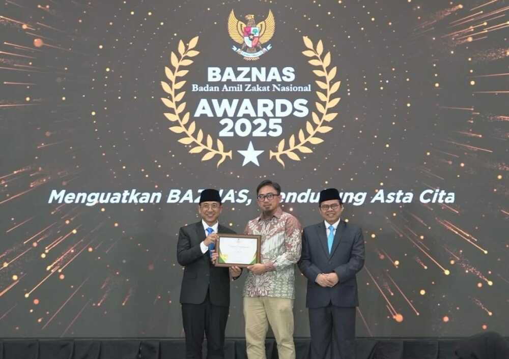 PT Timah Tbk kembali menerima penghargaan BAZNAS Awards 2025 sebagai mitra terbaik. (Timah)