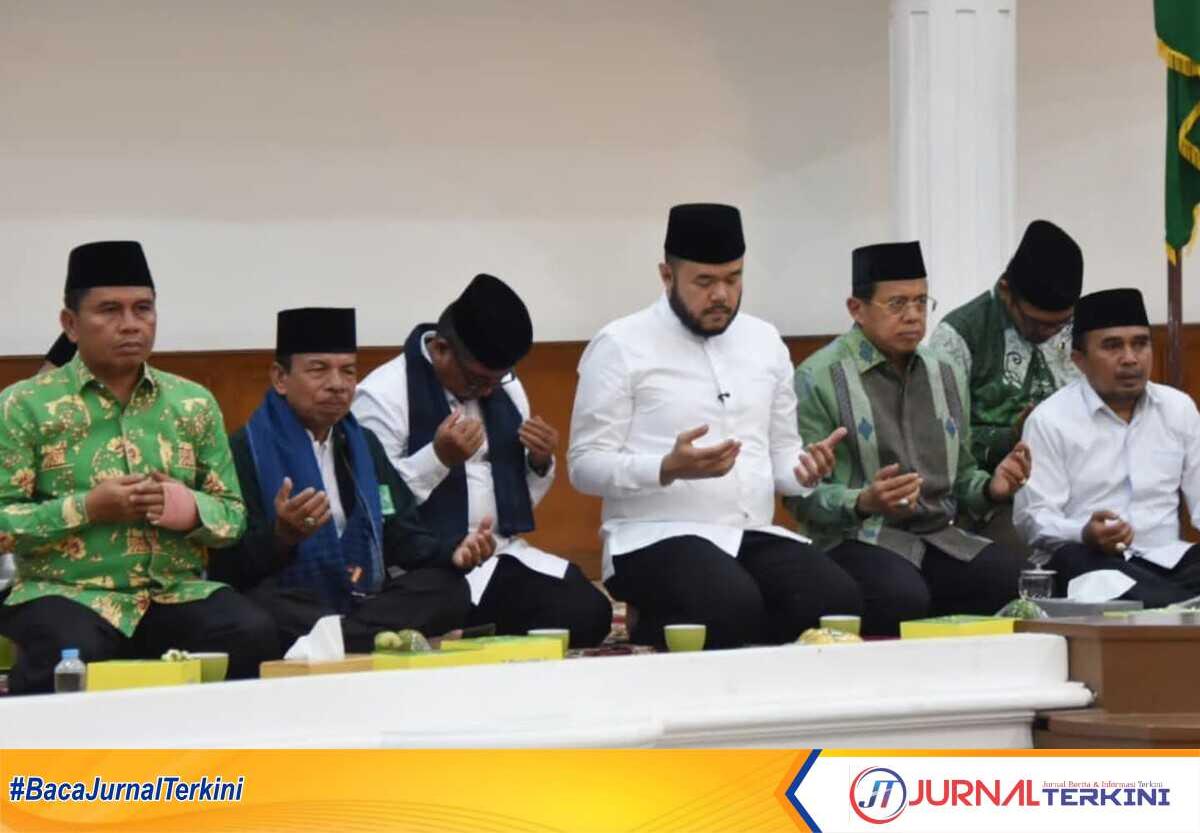 Pengurus Cabang Nahdlatul Ulama Kota Padang Gelar Lailatul Ijtima’ di Palanta Rumah Dinas Wali Kota Padang, Kamis malam (18/09/2025). (Dok ist).