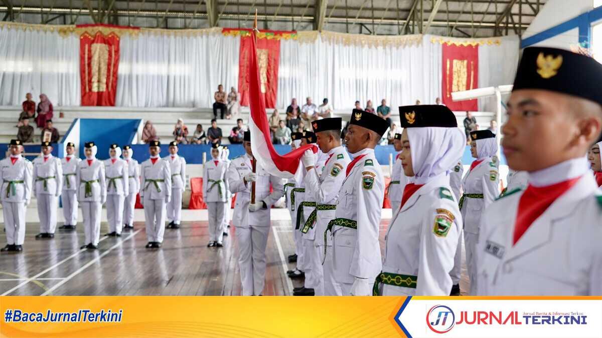 result_IMG-20250817-WA0029 Pengukuhan Pasukan Paskibraka Kab Solok Tahun 2025. (Foto DiskominfokabSolok).