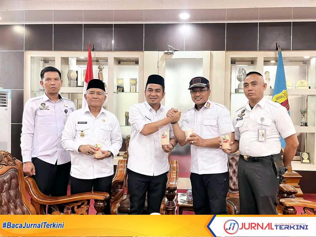 1760065944103 Kalapas Solok, Jepri Ginting disambut hangat oleh Walikota Solok Ramadhani Kirana Putra. (Dok ist).