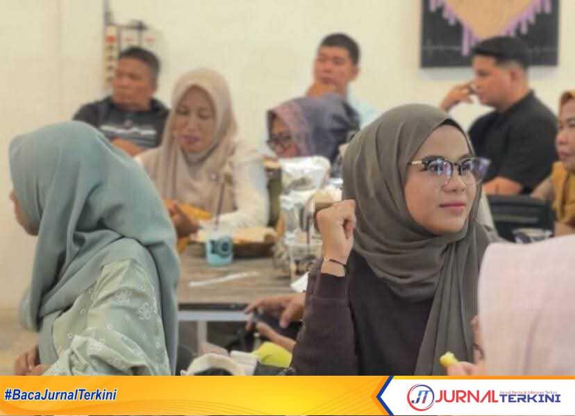 Sosialisasi dan diskusi HAKI bagi UMKM Kota Padang. (Foto Kominfo Padang).
