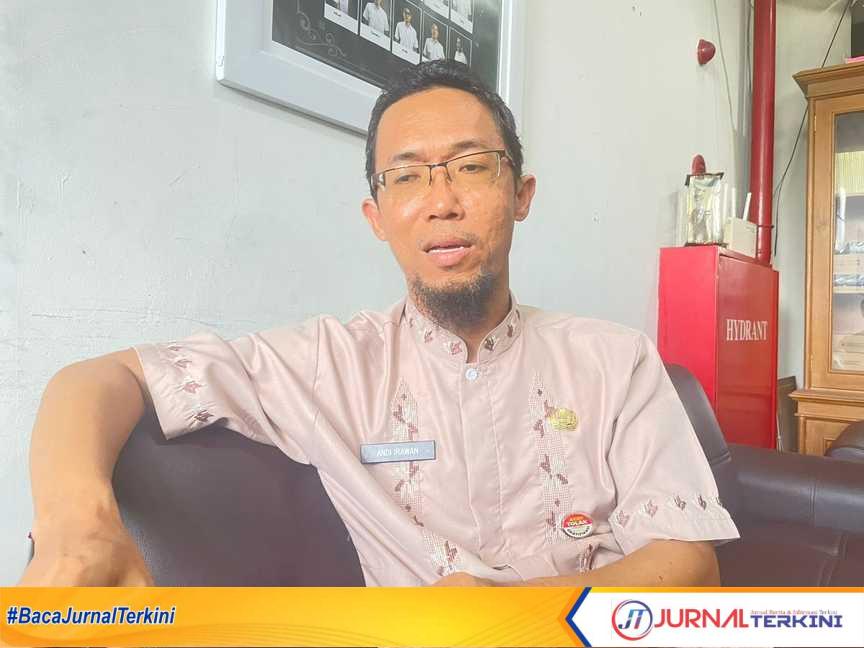 IMG-20251024-WA0209-transformed Sekretaris DLH Provinsi Sumbar, Andi Irawan. (Foto Adpim Sumbar).