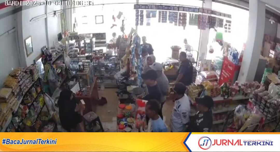 Razia toko klontong di Pamekasan, Nama H. Her dan H. Sugik Disebut oleh pedagang, kedua tokoh tersebut angkat bicara