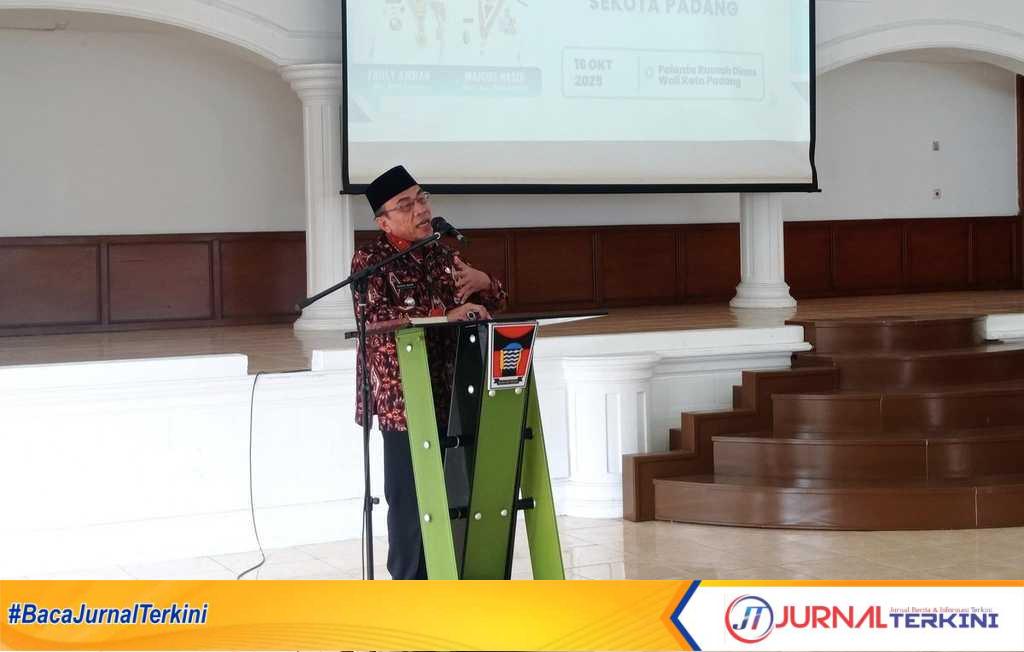 IMG_20251017_065113-transformed Seminar latihan kesiapsiagaan di Padang. (Foto Kominfo Padang).