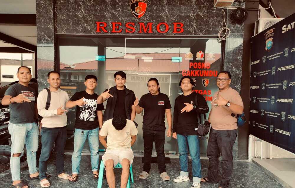 penangkapan pencuri di Karimun Tersangka dengan inisial DK diamankan oleh Resmob Polres Karimun setelah diduga melakukan sekitar 50 aksi pencurian di berbagai wilayah Kabupaten Karimun. (Humas Polres Karimun)
