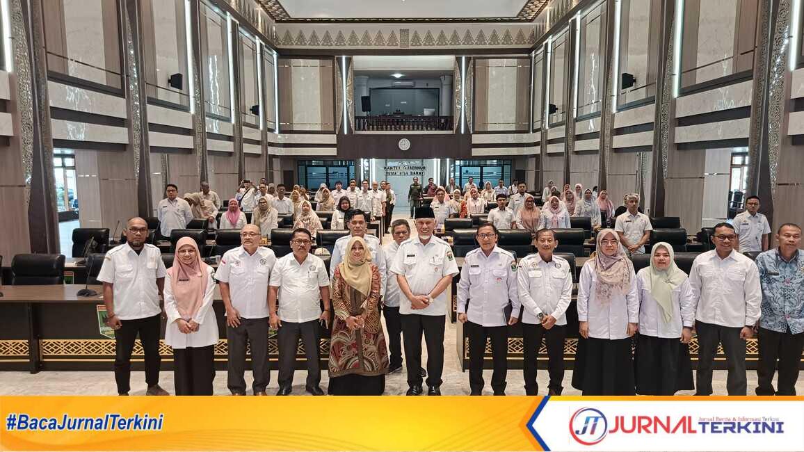 result_IMG-20251105-WA0058 Rakor Data Indeks Desa Prov Sumbar TA 2025 di Aula Kantor Gubernur, Rabu (5/11/2025). (Foto Adpim Sumbar).