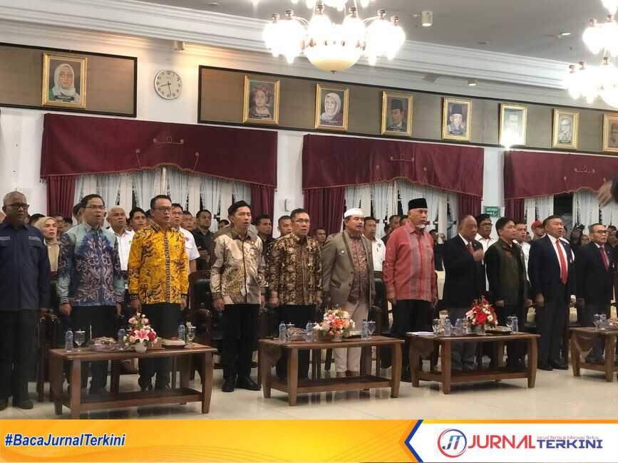 Pelantikan pengurus KONI Sumbar 2025–2029. (Foto Adpim Sumbar).