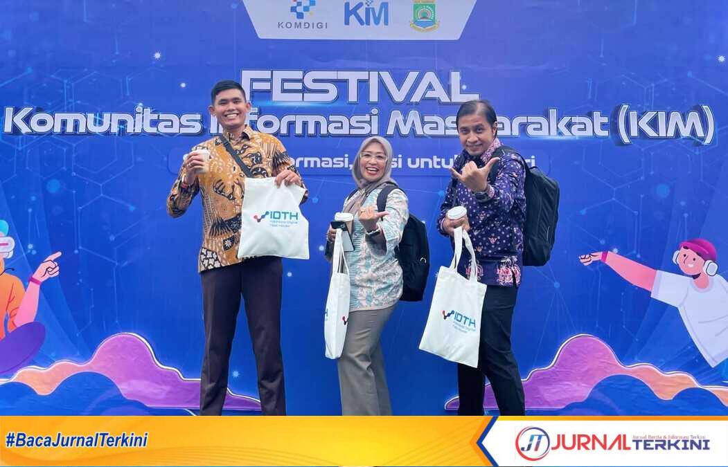 Tim Kominfo Padang saat menghadapi Puncak Festival KIMFest 2025 di Tangerang. (Foto Kominfo Padang).