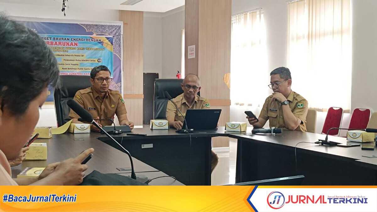 Rakor terkait permasalahan distribusi BBM di Sumbar. (Foto Adpim Sumbar).