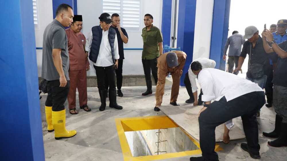 rumah pompa jodoh Batam Wali Kota Batam, Amsakar Achmad, meninjau rumah pompa baru yang telah selesai dibangun di kawasan Pasar Jodoh, Jumat (03/10/2025). (Diskominfo Batam)