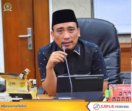 Ket Foto: Anggota DPRD Provinsi Riau H Ikbal Sayuti