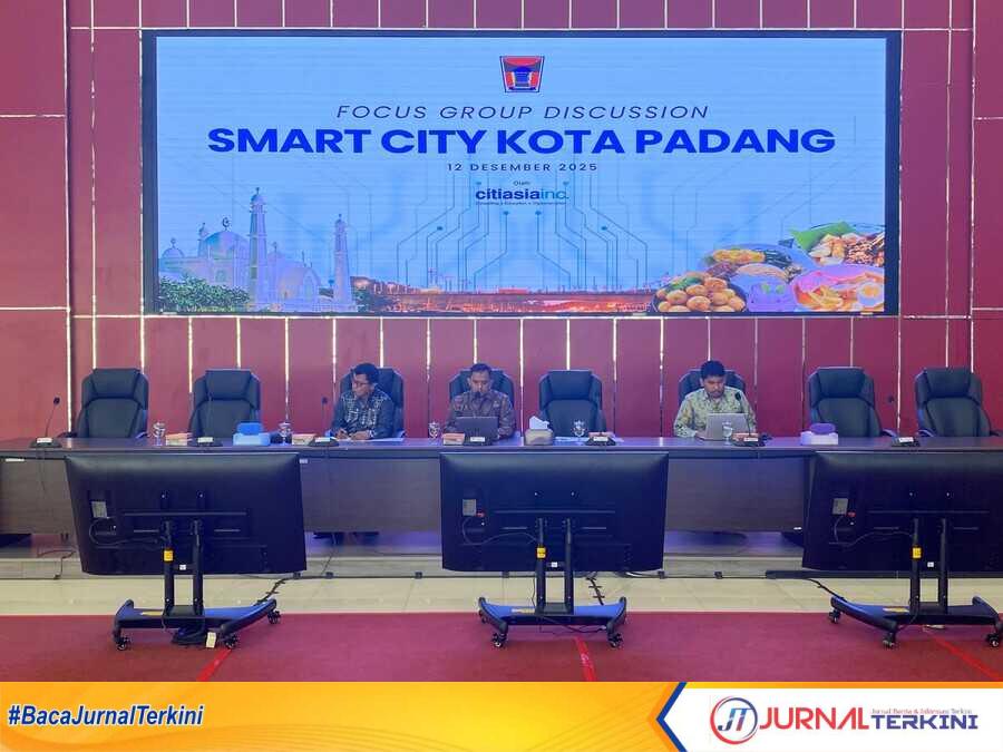 Kegiatan FGD penyusunan master plan Smart City Kota Padang. (Foto Kominfo Padang).