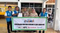 Hypermart Basko City Mall Salurkan Bantuan Kemanusiaan untuk Korban Bencana Padang. (Foto Kominfo Padang).