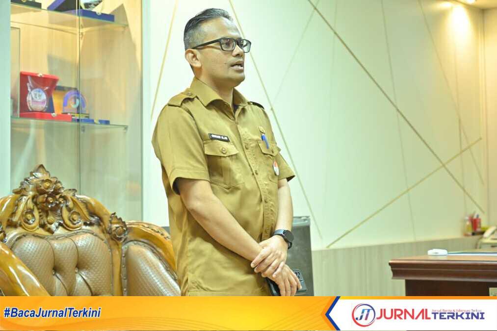 Kepala Biro Administrasi Pimpinan Setdaprov Sumbar, Nolly Eka Mardianto. (Foto Adpim Sumbar).