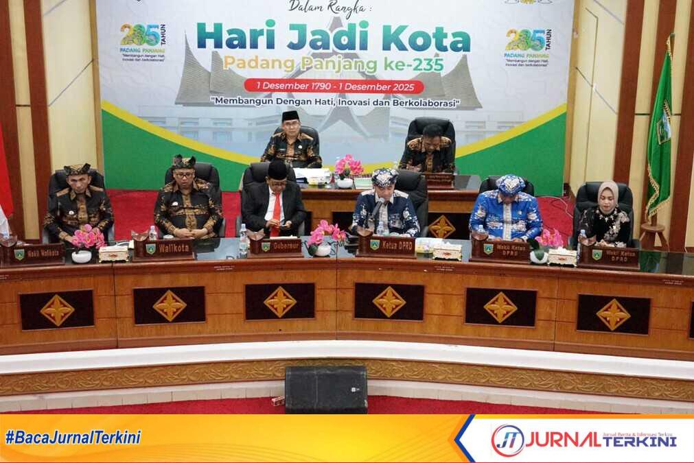 Rapat Paripurna istimewa DPRD Kota Padang Panjang dalam rangka memperingati HJK ke 235 digelar sederhana. (Foto Dion/jurnalterkini.id).