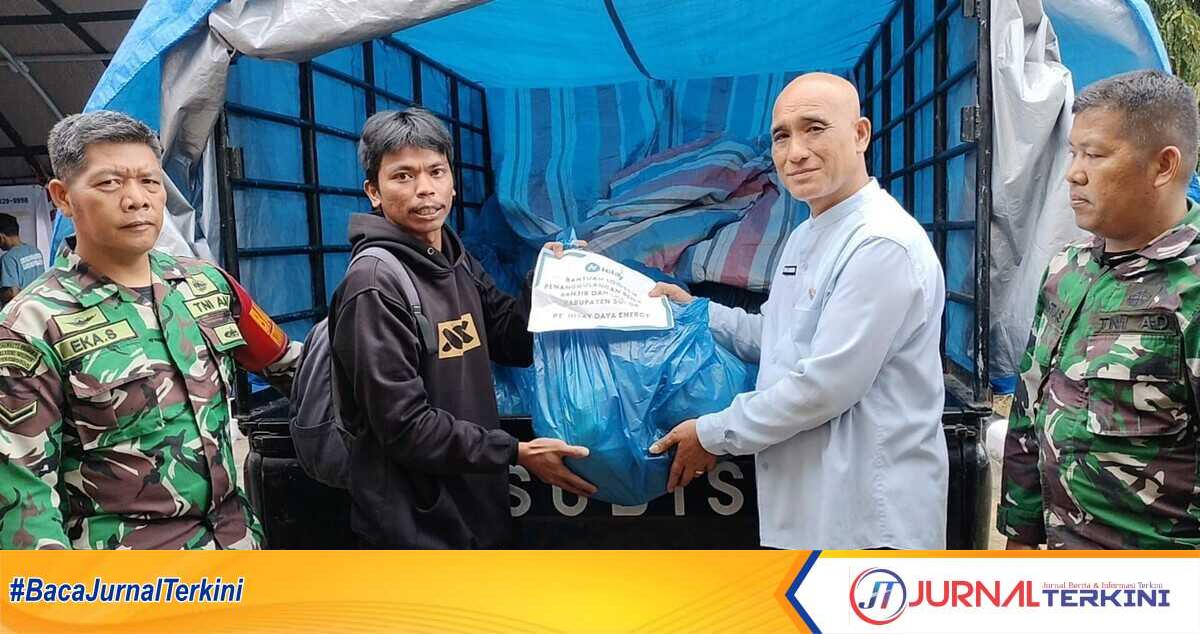 result_IMG-20251206-WA0008 PT Hitay Daya Energy Salurkan Bantuan Logistik untuk Korban Bencana Kab Solok. (Foto Kominfo Kab Solok).