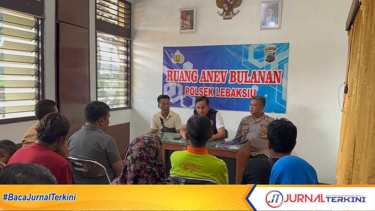 Pembinaan pelajar terlibat tawuran, Senin (12/01). (Sumber Foto: Humas Polres Tegal)