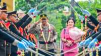 Tradisi Pedang Pora
