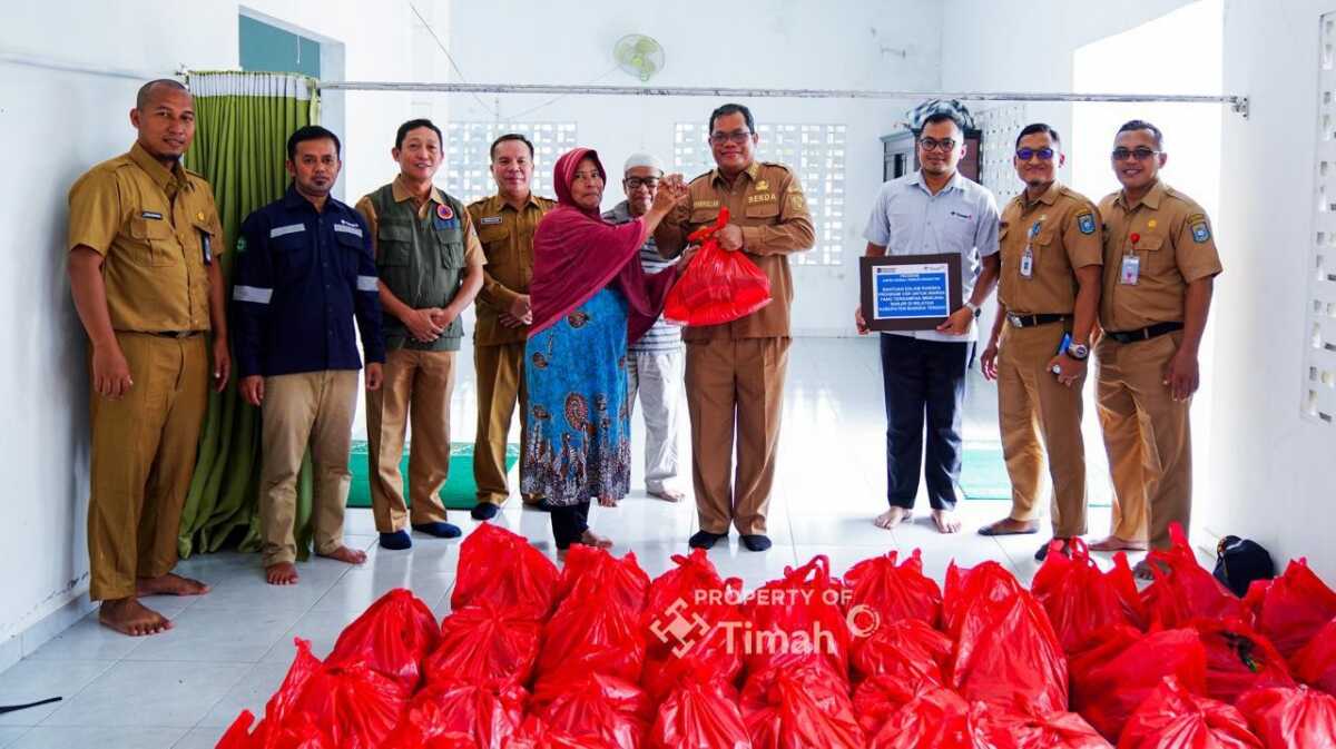bantuan sembako pt timah Sebagai bentuk komitmen dalam memperkuat jaring pengaman sosial, PT Timah Tbk telah mendistribusikan sebanyak 10.366 paket sembako sepanjang 2025. (Timah)