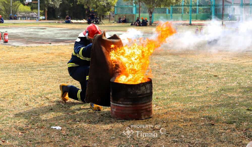 Memperingati Bulan K3 Nasional 2026, PT Timah Tbk Wilayah Operasi Kundur menyelenggarakan kompetisi tanggap darurat di Lapangan Upacara PT Timah Area Kundur, Selasa (27/1/2026). (Timah)