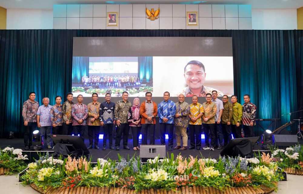 PT Timah Tbk melepas Andi Seto Gadhista Asapa dan menyambut Ratih Mayasari sebagai Direktur SDM yang baru di Graha Timah, Pangkalpinang, (26/1/2026). (Timah)