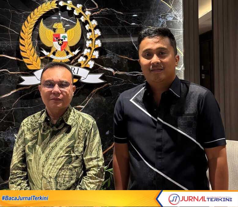 result_IMG-20260110-WA0029 Wagub Sumbar, Vasco Ruseime saat bersama Ketua DPR RI, Sufmi Dasco Ahmad. (Foto Adpim Sumbar).