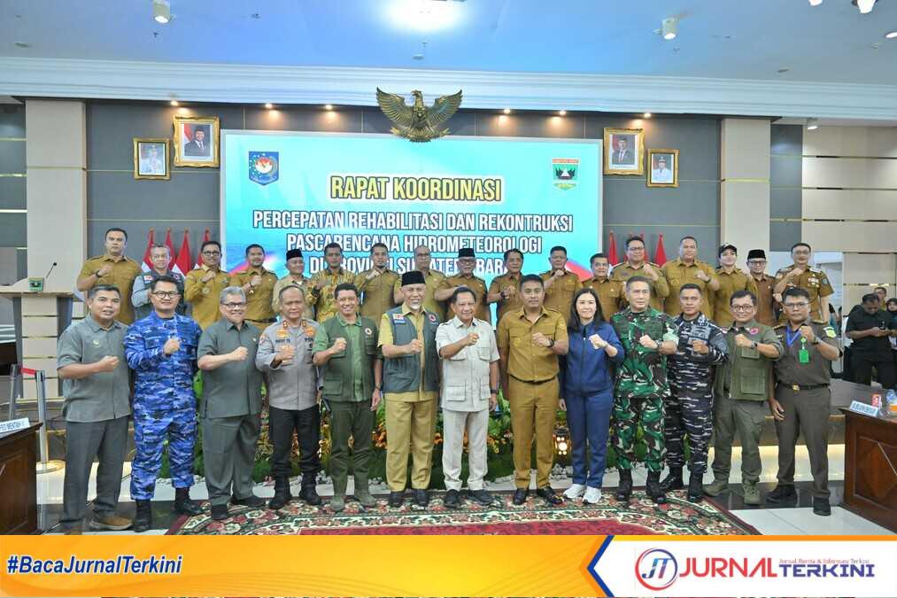 result_IMG-20260113-WA0054 Rakor percepatan rehabilitasi dan rekonstruksi pascabencana di Sumbar. (Foto Adpim Sumbar).
