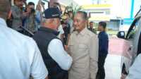 Gubernur Mahyeldi saat Sambut Kunjungan Kerja Menteri PU Ke Sumbar. (Foto Adpim Sumbar).