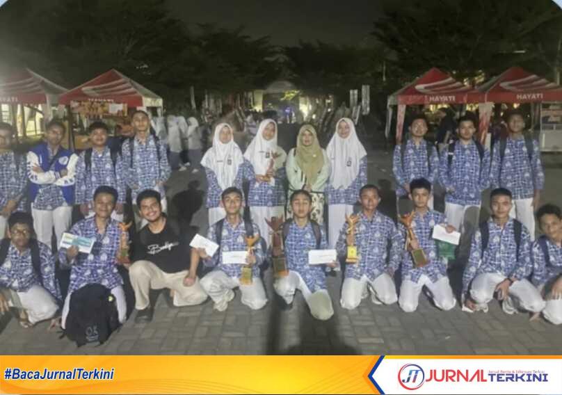 Siswa SMAN 1 Padang Panjang. (Foto Istimewa).