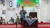 Kegiatan Peringatan Isra Mi'raj di Masjid Al Wathan, Limau Manis, Kota Padang. (Foto Adpim Sumbar).